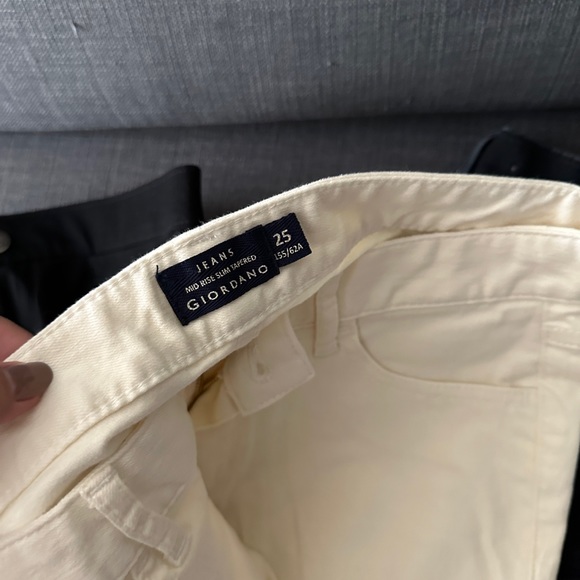 Three pants combo for sell. Style:fit/ Two Black+one White - Picture 6 of 8